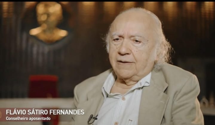 “DR. FLÁVIO É UM HOMEM DE LETRAS”; por Misael Nóbrega 