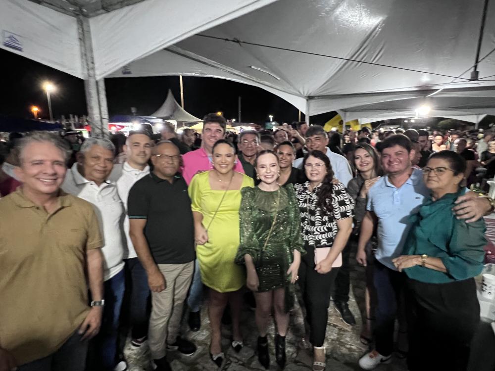 São Bentinho realiza festa pelos 29 anos de emancipação com a presença de diversas lideranças políticas e grande público presente