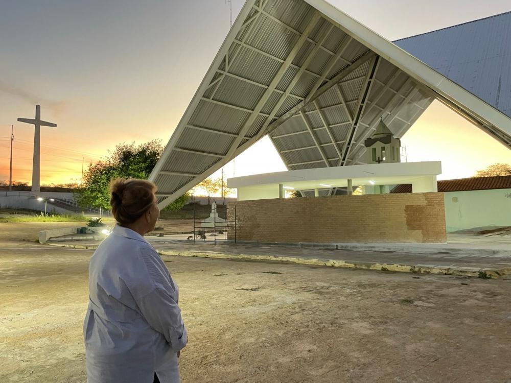 Deputada destaca conclusão da reforma no Parque Religioso Cruz da Menina