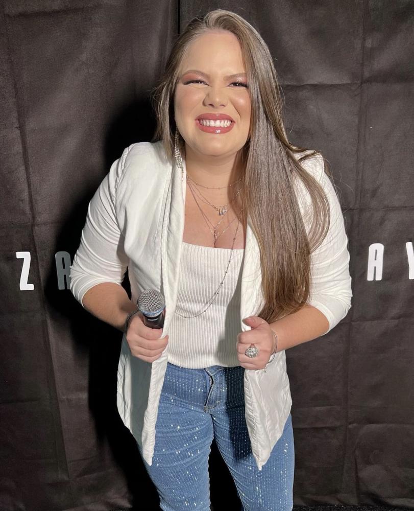 Pela primeira vez, Bizay se apresentará no São João de Patos. “ Pode se preparar que dia 22 eu vou chegar com tudo!”