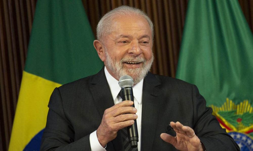 Lula libera recursos para Trauma do Sertão, duplicar BR-230 e casas; veja obras