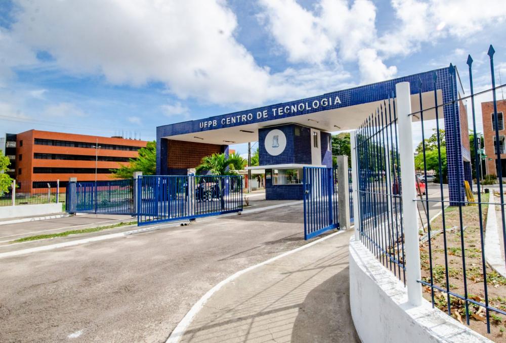 Reitor anuncia novo concurso público de nível médio e superior para UFPB