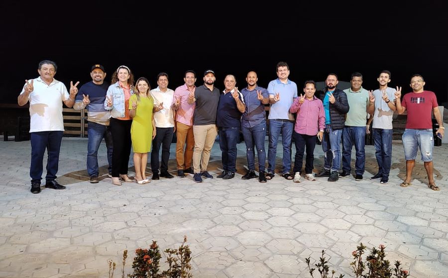 Em Salgadinho, vereador Dirinha rompe com o grupo do atual prefeito e anuncia apoio a oposição 