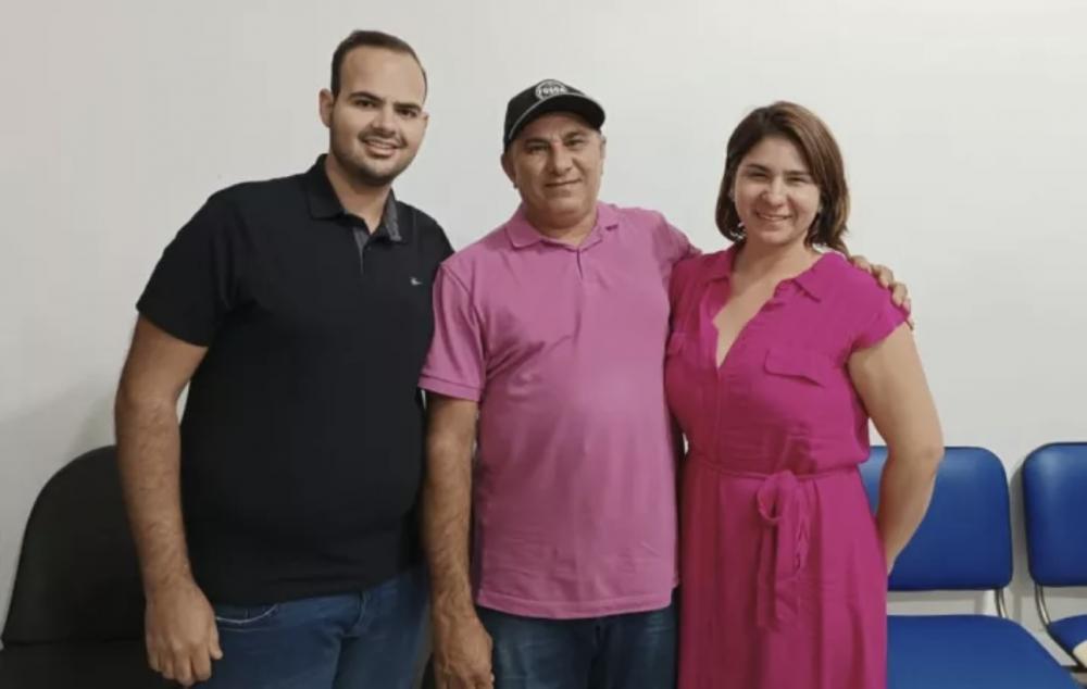 Eleições 2024: prefeito de Itaporanga oficializa pré-candidatura de médico