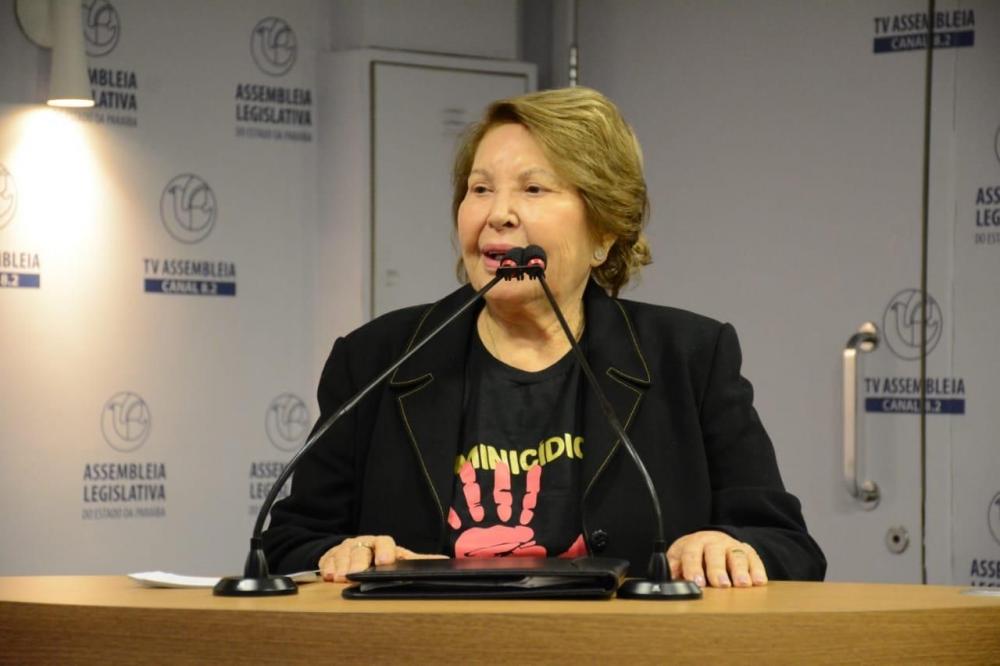 Feminicídio: Deputada defende legislação mais rígida contra agressores