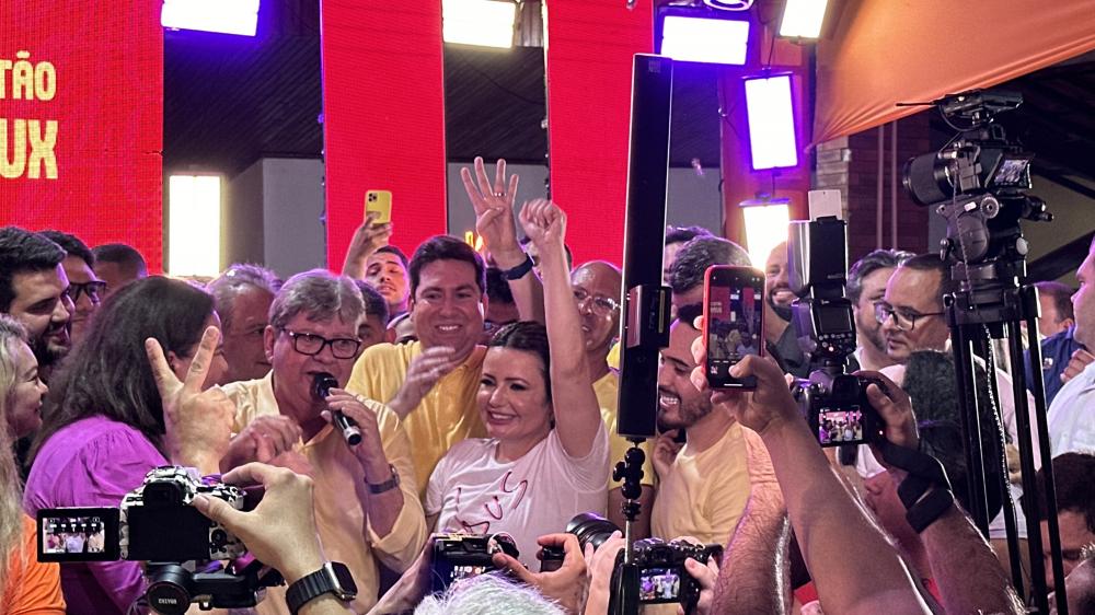 Com a presença do governador João Azevedo, Tacyana Leitão se filia ao PSB e anuncia sua pré-candidatura a prefeita de Bayeux. 