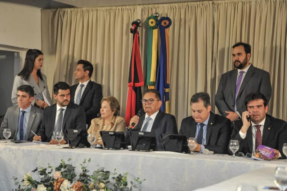 Em Patos, ALPB aprova projetos em defesa de pessoas com deficiência, autismo e povos indígenas