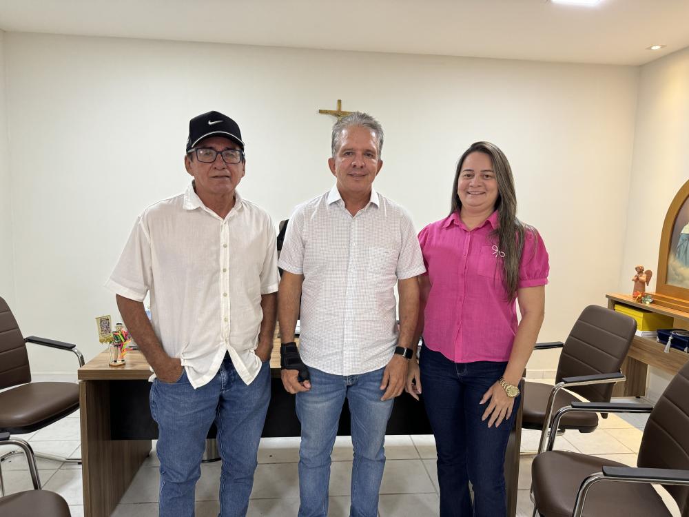 Prefeito Nabor nomeia Milena Áquila para a Agricultura e ela se torna a 1ª mulher a assumir a secretaria na história de Patos 