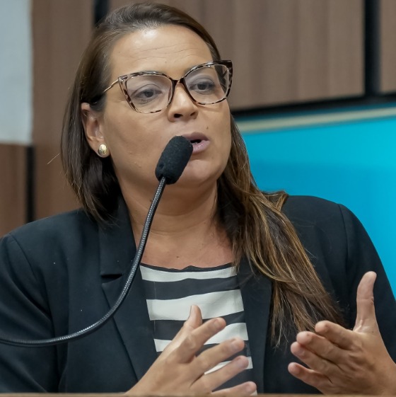 Vereadora defende fortalecimento das Políticas Públicas em defesa da mulher