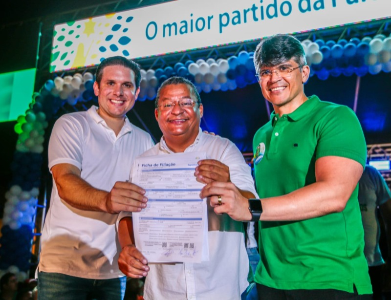 Republicanos filia Nilvan Ferreira e lideranças em evento partidário em Santa Rita