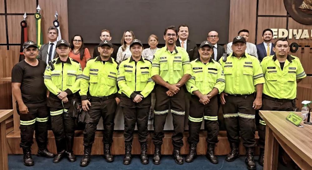 Câmara Municipal de Patos aprova projeto de Lei que concede reajuste de 7% e regulamenta o adicional de periculosidade dos Agentes de Trânsito da Sttrans.