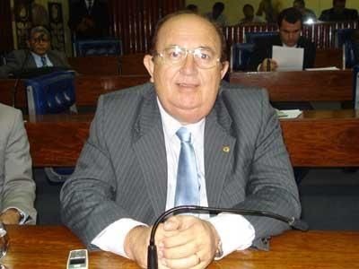 Aprovado PLE que denomina o Centro de Formação de Professores de Dinaldo Medeiros Wanderley