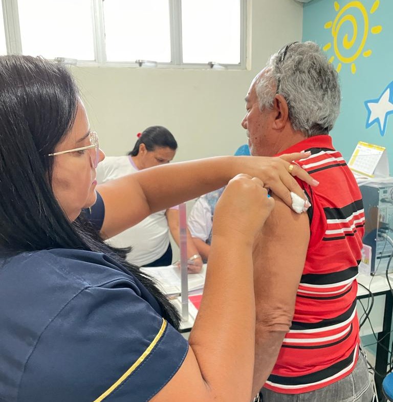 Patos amplia vacinação covid com dose Bivalente para 60 anos ou mais, nesta segunda-feira (06)