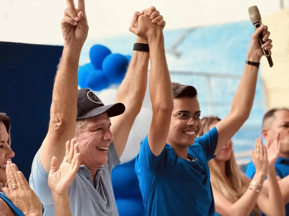 Com a presença de Nabor, Jonatas Kaiky reúne familiares e amigos e lança sua pré candidatura a vereador 