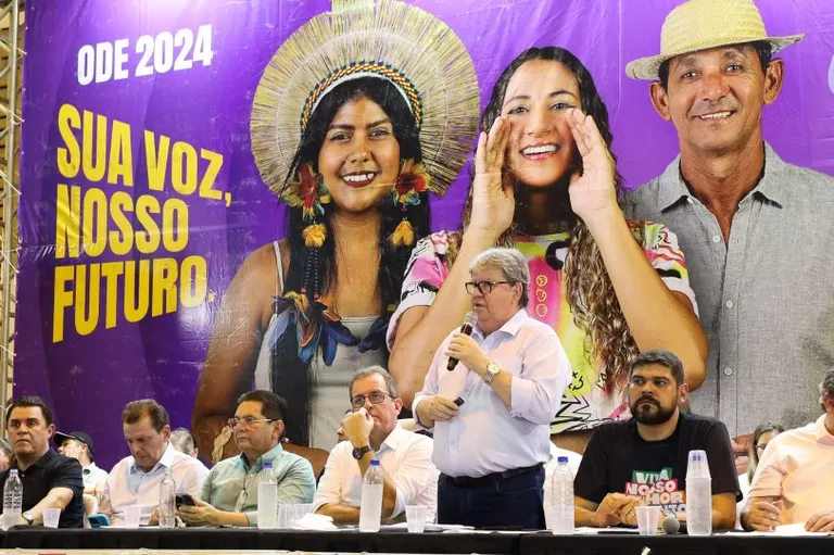 João Azevêdo entrega mais de R$ 21 milhões em obras e serviços durante audiência do Orçamento Democrático em Sousa