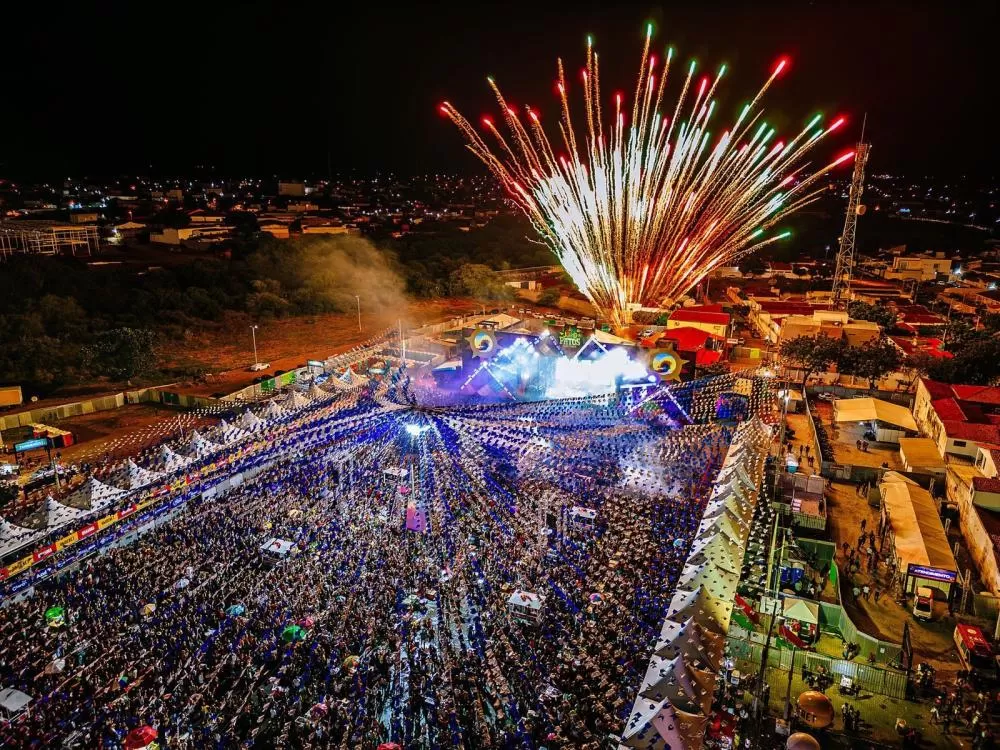 São João de Patos: Lounge VAIDEBET arrecada 1,5 toneladas de alimentos para população carente