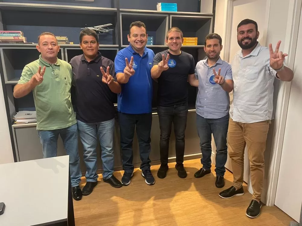 Drº Ailton consegue R$ 2 milhões para pavimentação de 09 ruas em Tavares, junto ao deputado Hugo Motta 