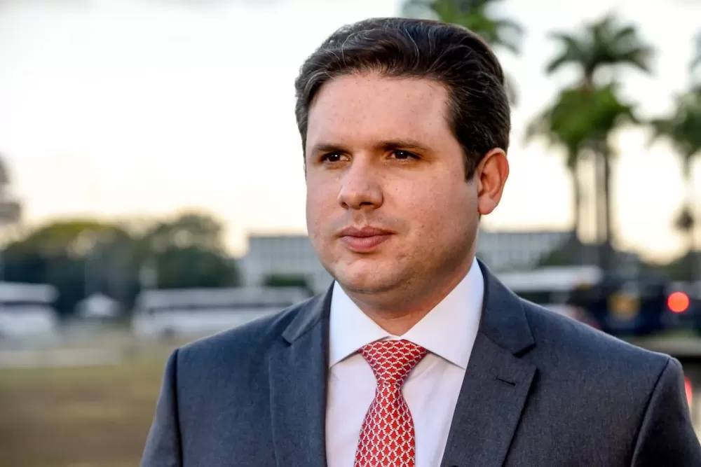 Republicanos oficializa candidatura de Hugo Motta à Presidência da Câmara nesta terça