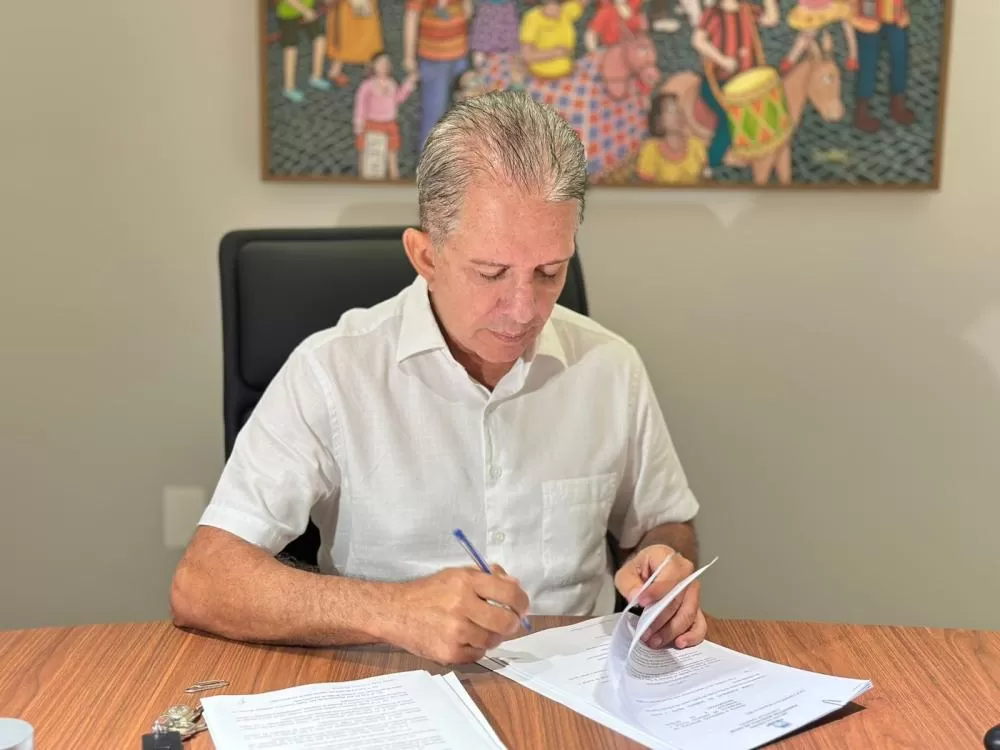 Prefeito Nabor Wanderley sanciona leis para impulsionar inovação tecnológica e desenvolvimento econômico em Patos 