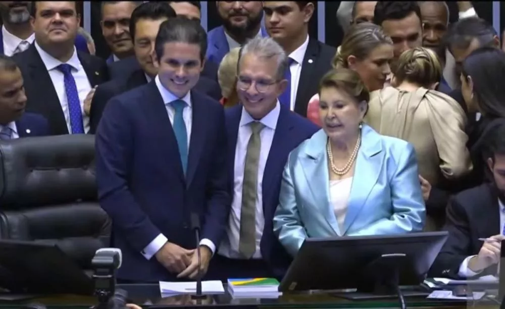 Hugo Motta é eleito presidente da Câmara dos Deputados com 444 votos