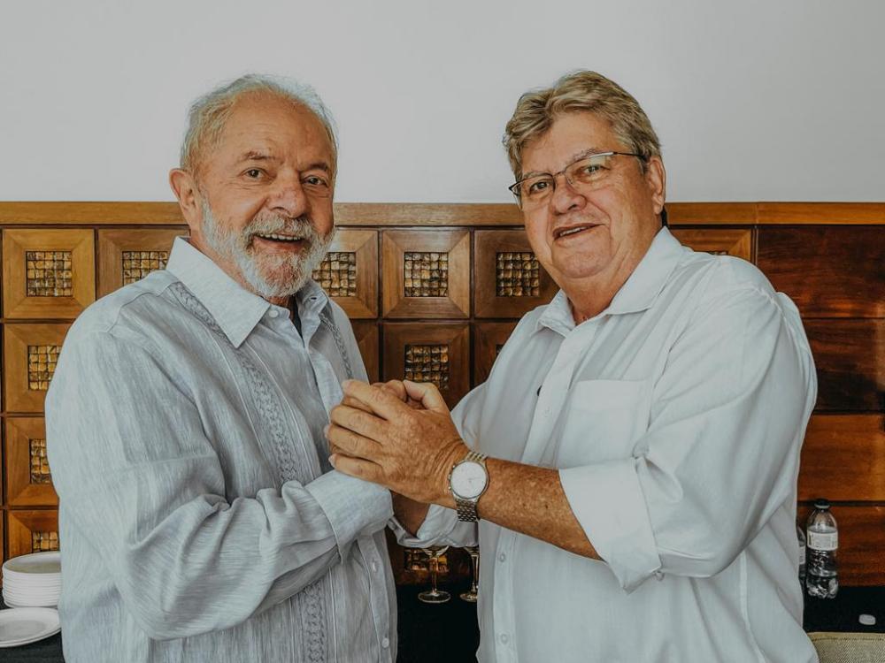 João anuncia visita de Lula à Paraíba para inaugurar complexo de energia solar